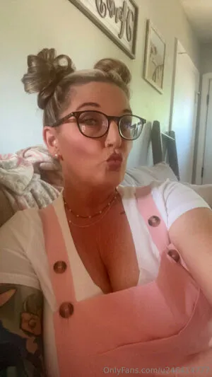 U246414777 OnlyFans Leaked Free Thumbnail Picture - #asfgfXS3pG