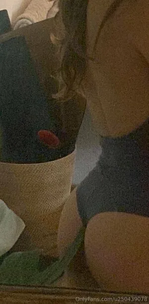 U250439078 OnlyFans Leaked Free Thumbnail Picture - #Nsc3Xb2bmn