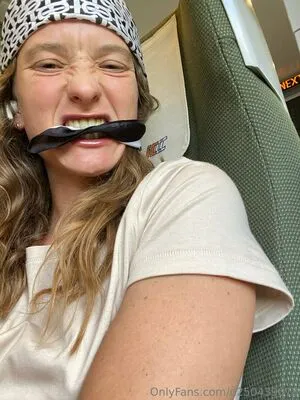 U250439078 OnlyFans Leaked Free Thumbnail Picture - #b98ZiNZrxn