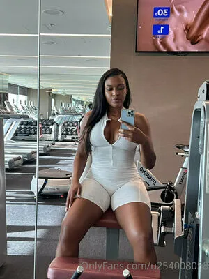 U254008058 OnlyFans Leaked Free Thumbnail Picture - #5xAhBFkX8X