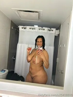 U25419319 OnlyFans Leaked Free Thumbnail Picture - #CGZEUHz4Xj