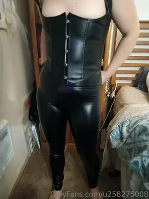 U258275008 OnlyFans Leaked Free Thumbnail Picture - #cwmy26duNJ