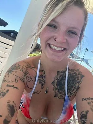 U259017728 OnlyFans Leaked Free Thumbnail Picture - #0NRuES3taD