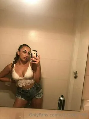 U272067799 OnlyFans Leaked Free Thumbnail Picture - #iDLqy77r9N