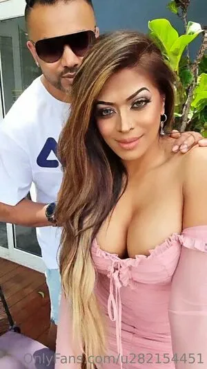 U282154451 OnlyFans Leaked Free Thumbnail Picture - #qA0MQ5L1m8