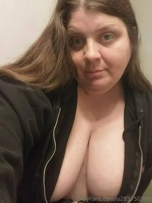 U283750360 OnlyFans Leaked Free Thumbnail Picture - #HjhrktmT94