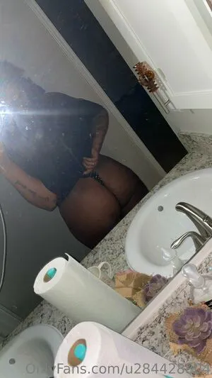 U284428804 OnlyFans Leaked Free Thumbnail Picture - #mEFxOjcrTm