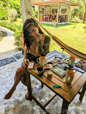 U297936246 OnlyFans Leaked Free Thumbnail Picture - #01lseWCo3A