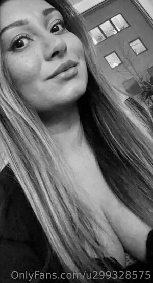 U299328575 OnlyFans Leaked Free Thumbnail Picture - #sdGF7IsiWP