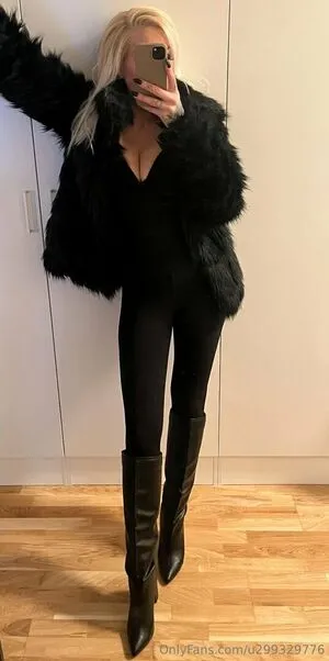 U299329776 OnlyFans Leaked Free Thumbnail Picture - #aT1ln0E4IU