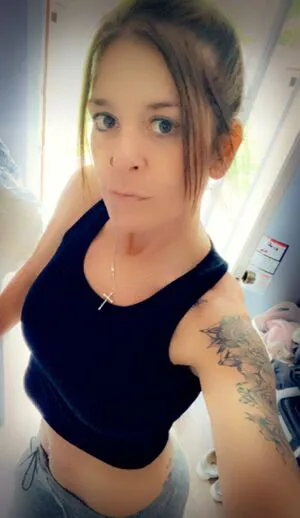 U300775303 OnlyFans Leaked Free Thumbnail Picture - #nFoxR90xNk