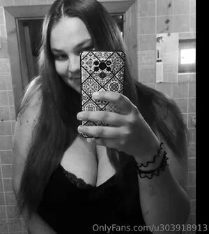 U303918913 OnlyFans Leaked Free Thumbnail Picture - #3NUXzNAsWi