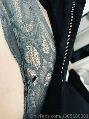 U305180031 OnlyFans Leaked Free Thumbnail Picture - #C5xPlncKIK