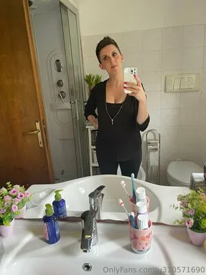 U310571690 OnlyFans Leaked Free Thumbnail Picture - #TY2NhMlPu3