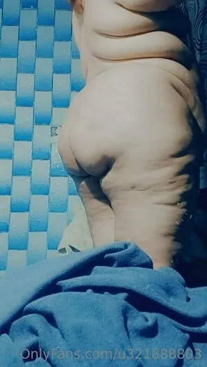 U321888803 OnlyFans Leaked Free Thumbnail Picture - #x38IbYvJlo