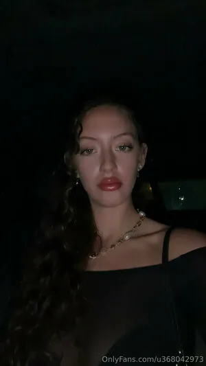 U368042973 OnlyFans Leaked Free Thumbnail Picture - #B1jzrLW6QH