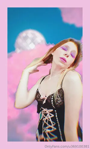 U369100381 OnlyFans Leaked Free Thumbnail Picture - #6ujHfzp6E8