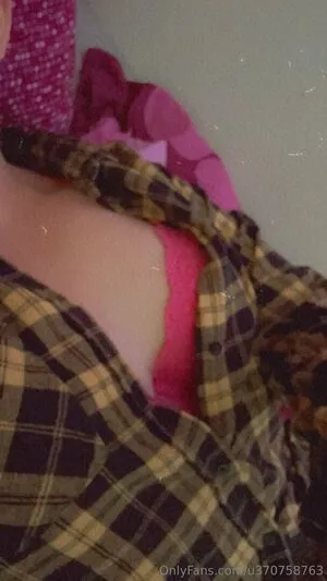 U370758763 OnlyFans Leaked Free Thumbnail Picture - #trF1Qn2Qre