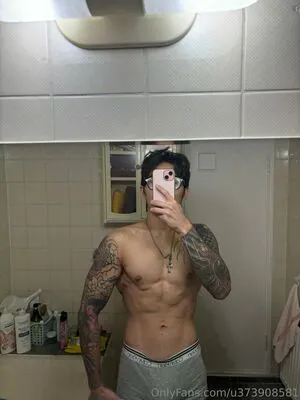 U373908581 OnlyFans Leaked Free Thumbnail Picture - #4LhgJDX9Kb