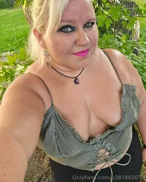 U387865074 OnlyFans Leaked Free Thumbnail Picture - #iBd4Rkkce9