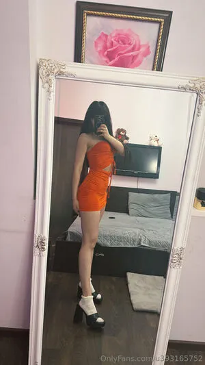 U393165752 OnlyFans Leaked Free Thumbnail Picture - #sdNbroEg1d