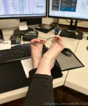 U395983523 OnlyFans Leaked Free Thumbnail Picture - #0ZmdDym0fs