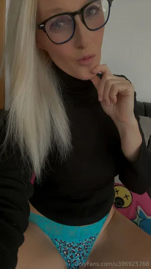 U396925768 OnlyFans Leaked Free Thumbnail Picture - #5uz5whKy6T