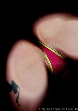 U403321630 OnlyFans Leaked Free Thumbnail Picture - #hsCx9spkBd