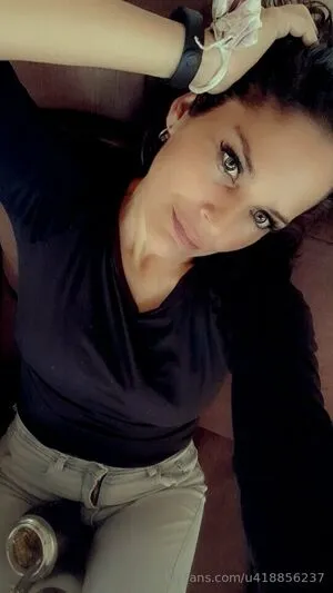 U418856237 OnlyFans Leaked Free Thumbnail Picture - #AAPSwNI1UD