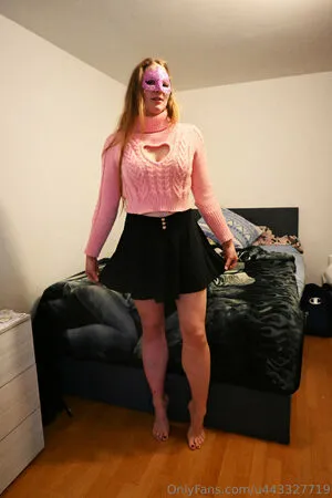 U443327719 OnlyFans Leaked Free Thumbnail Picture - #FcKxm50wjL