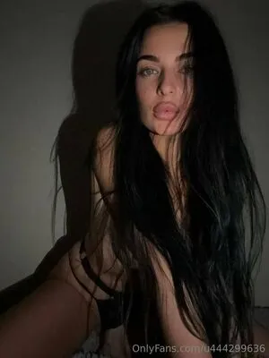 U444299636 OnlyFans Leaked Free Thumbnail Picture - #9w5GWlNZLf