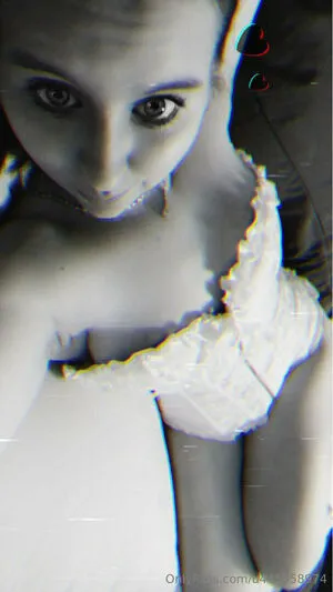 U445958974 OnlyFans Leaked Free Thumbnail Picture - #PmnINmLsHk