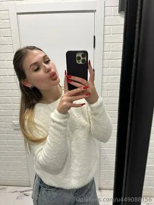 U449088756 OnlyFans Leaked Free Thumbnail Picture - #QK793Av43n