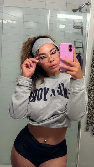 U470101732 OnlyFans Leaked Free Thumbnail Picture - #ZqAC0Fd2gS