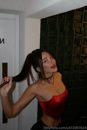 U472067624 OnlyFans Leaked Free Thumbnail Picture - #9CyizOHvec