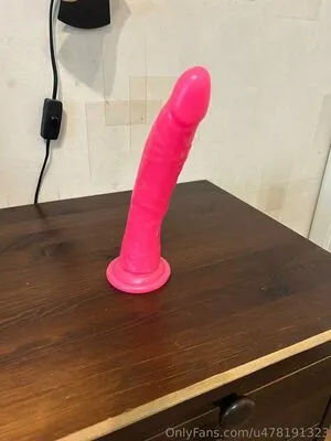 U478191323 OnlyFans Leaked Free Thumbnail Picture - #1FEdCccOUO
