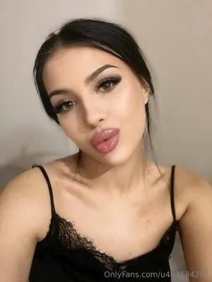 U483134297 OnlyFans Leaked Free Thumbnail Picture - #2g4KNRe9UR