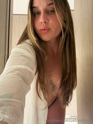 U493069682 OnlyFans Leaked Free Thumbnail Picture - #8FXCdcHr8C