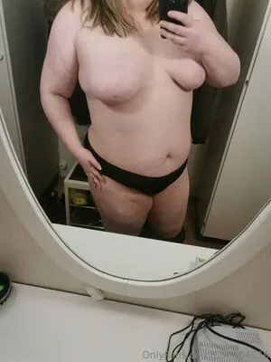 U60164519 OnlyFans Leaked Free Thumbnail Picture - #K8GWjJWw54