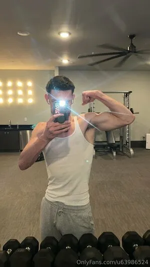 U63986524 OnlyFans Leaked Free Thumbnail Picture - #KUxmvcuAxX