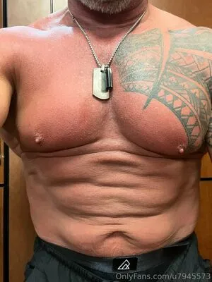U7945573 OnlyFans Leaked Free Thumbnail Picture - #7FrPLGNriM
