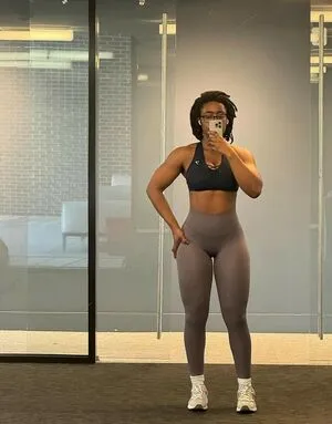 Uchemba OnlyFans Leaked Free Thumbnail Picture - #5fDV9BCsqi