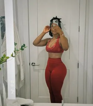 Uchemba OnlyFans Leaked Free Thumbnail Picture - #DH0elg9vgy