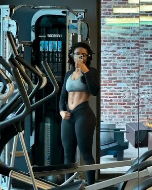 Uchemba OnlyFans Leaked Free Thumbnail Picture - #ckZi9dK0Uq