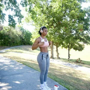Uchemba OnlyFans Leaked Free Thumbnail Picture - #p7ZxKS1052