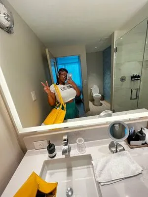 Ue34554932gse34ffvasdff OnlyFans Leaked Free Thumbnail Picture - #0cHUUQnrWr