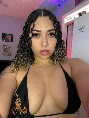 Uffemily OnlyFans Leaked Free Thumbnail Picture - #ABVUmSP88F