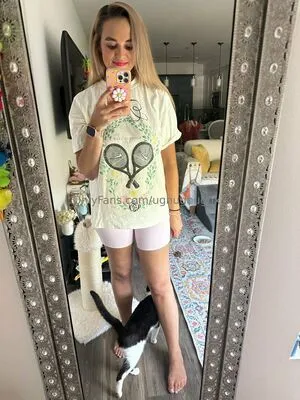 Ughughughx3 OnlyFans Leaked Free Thumbnail Picture - #82tEsFXAcH