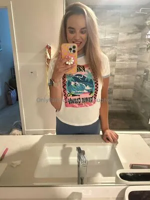 Ughughughx3 OnlyFans Leaked Free Thumbnail Picture - #Tc118mInYm