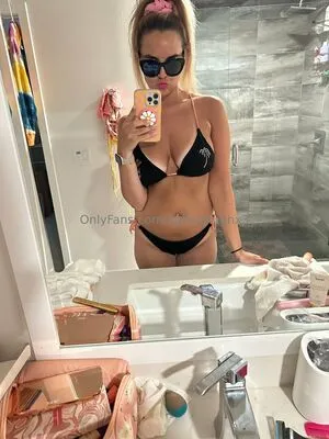 Ughughughx3 OnlyFans Leaked Free Thumbnail Picture - #YUbDMMbaWU